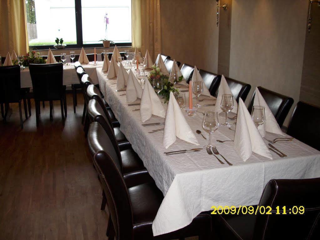 Hotel Taunusblick Hömberg Εξωτερικό φωτογραφία